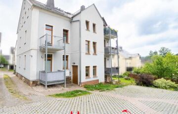 Zukunftssicheres Anlageobjekt: Mehrfamilienhaus in Oelsnitz/Erzgebirge mit moderner Ausstattung in 09376 Oelsnitz