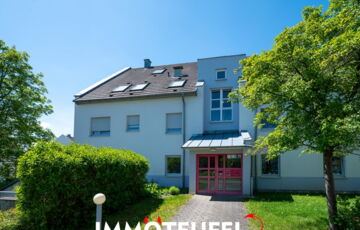 Ihr Traumzuhause in Grüna:Stilvolle 3-Zimmer-Wohnung mit Garten und Tiefgaragenstellplatz in 09224 Chemnitz