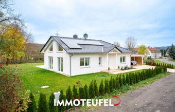 Traumhafter Bungalow in Flöha: Modernes Wohnen mit Komfort und Stil in 09557 Flöha