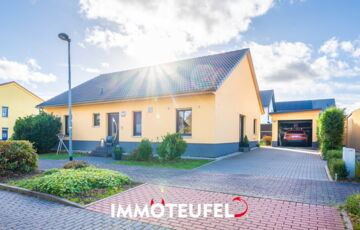 Neuwertiges modernes Bungalowhaus mit A+Effizienz zum "Gemeinsam Alt Werden" in 08371 Glauchau