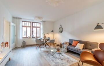 Top-Renovierte Wohnung mit neuer Einbauküche !!! in 09113 Chemnitz