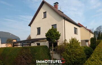 Familiengerechtes Traumhaus in bevorzugter Wohnlage in 09232 Hartmannsdorf