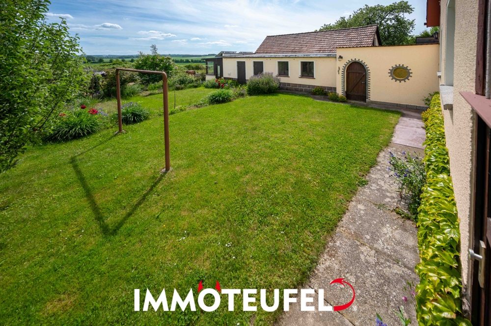 Viel Platz für die ganze Familie – Haus mit Potential, Garage & Nebengebäuden in Burgstädt – Bild 6