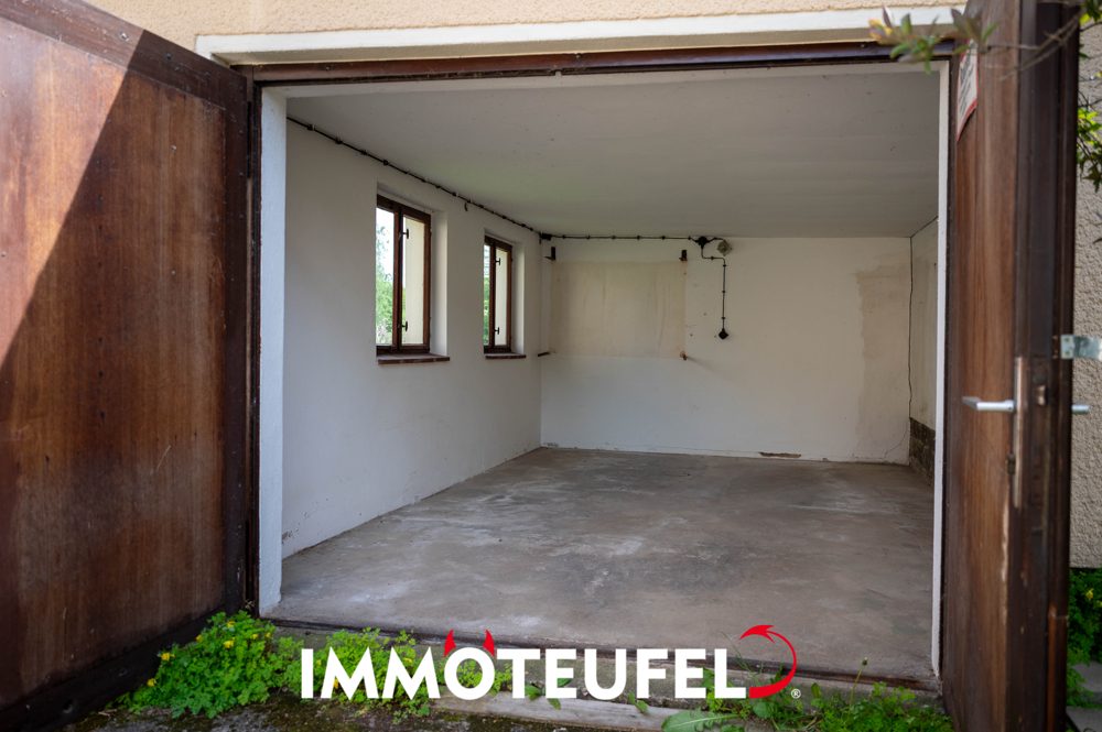 Viel Platz für die ganze Familie – Haus mit Potential, Garage & Nebengebäuden in Burgstädt – Bild 7