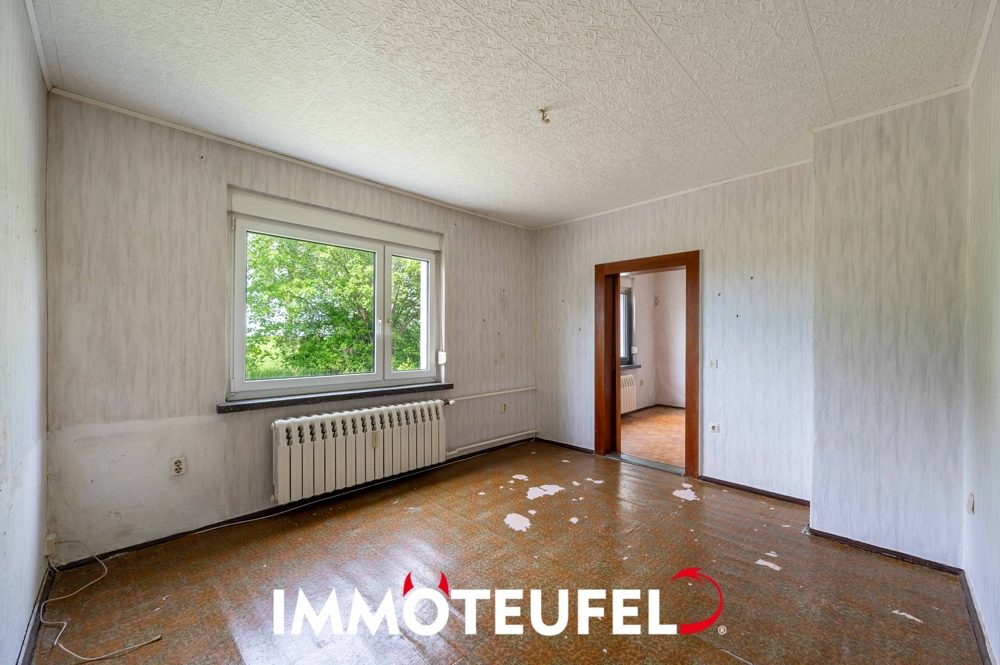 Viel Platz für die ganze Familie – Haus mit Potential, Garage & Nebengebäuden in Burgstädt – Bild 14