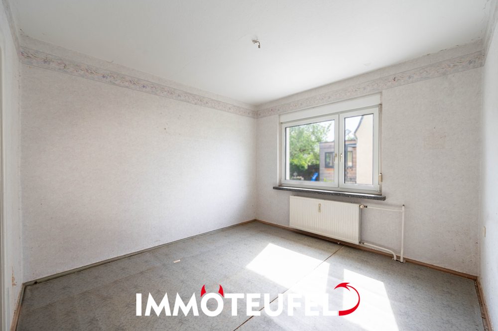 Viel Platz für die ganze Familie – Haus mit Potential, Garage & Nebengebäuden in Burgstädt – Bild 15