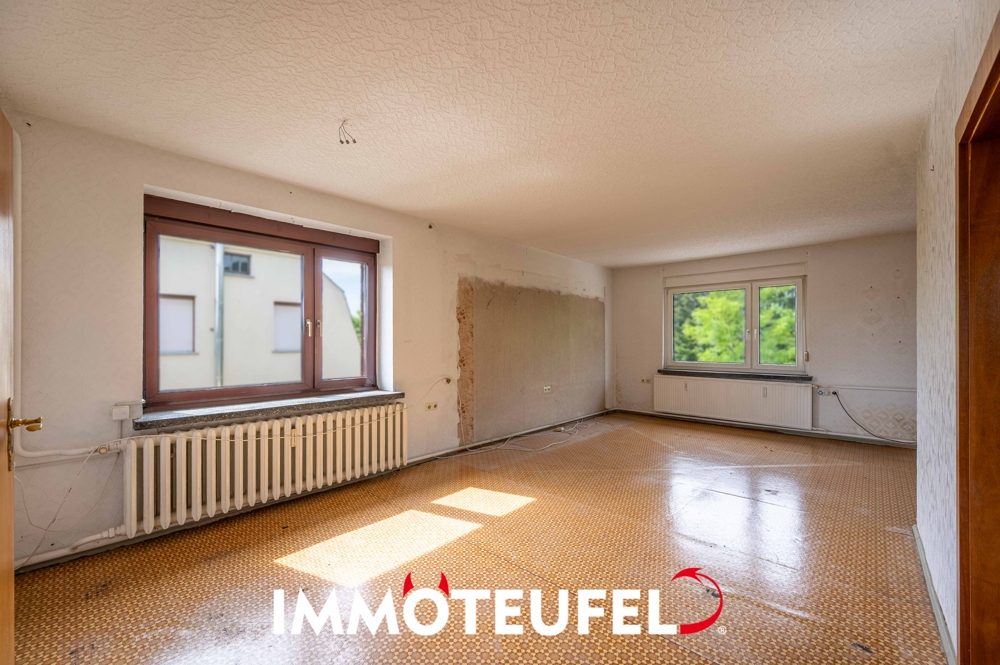 Viel Platz für die ganze Familie – Haus mit Potential, Garage & Nebengebäuden in Burgstädt – Bild 19