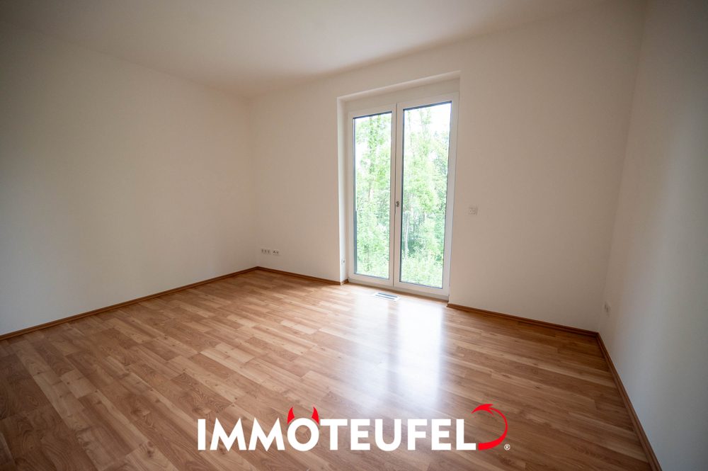 Exklusive 4-Raum-Wohnung mit Garten, Terrasse, Einbauküche & TG-Stellplatz am Kapellenberg – Bild 8