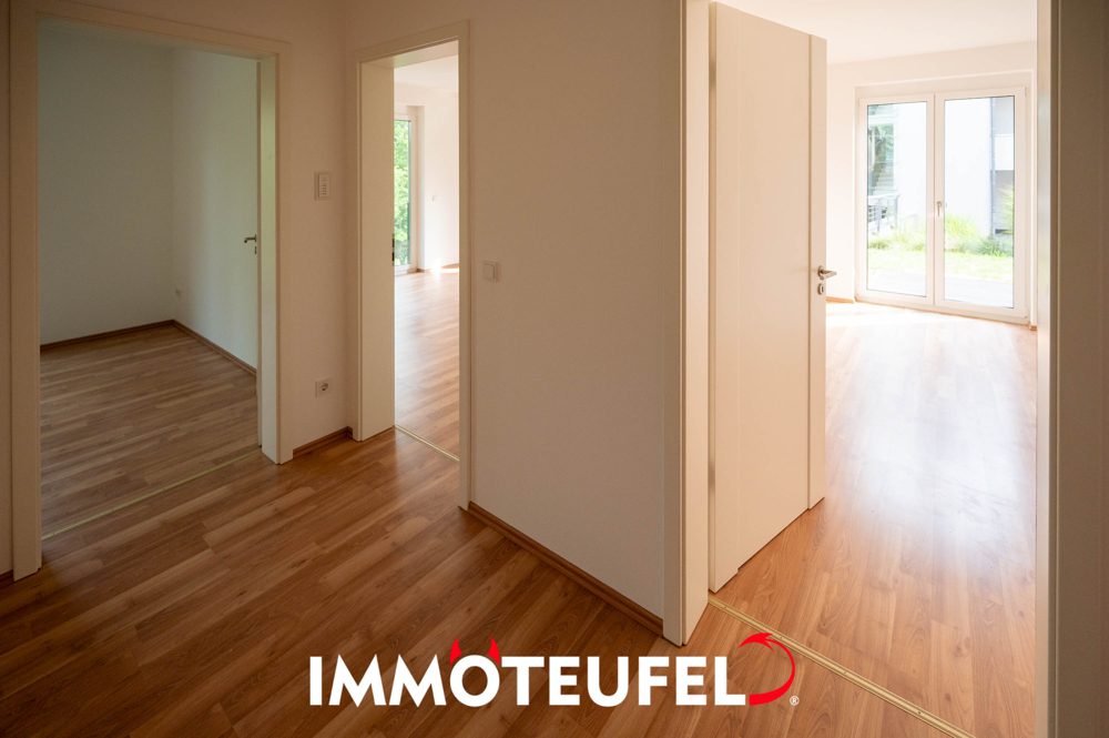 Exklusive 4-Raum-Wohnung mit Garten, Terrasse, Einbauküche & TG-Stellplatz am Kapellenberg – Bild 15