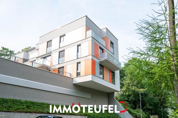 Exklusive 4-Raum-Wohnung mit Garten, Terrasse, Einbauküche & TG-Stellplatz am Kapellenberg