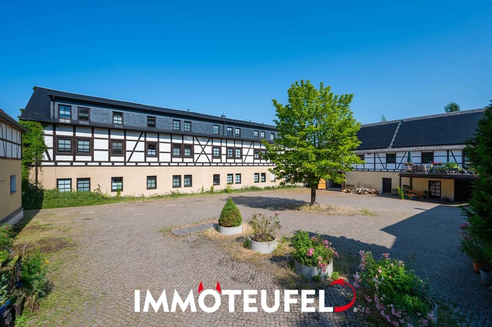Wohntraum in Adelsberg | Einliegerwohnung, Dachterrasse, Kamin, Garage & sonniger Garten – Bild 5