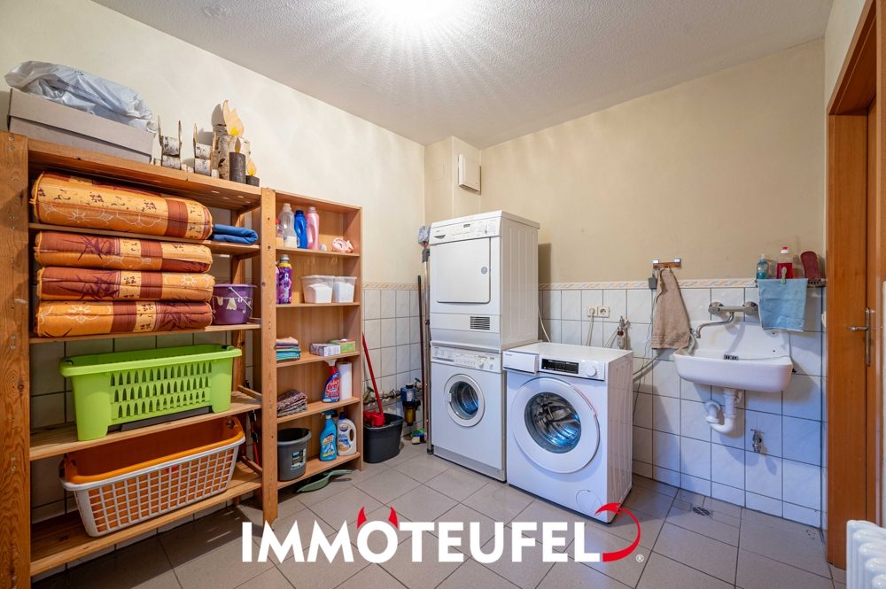Wohntraum in Adelsberg | Einliegerwohnung, Dachterrasse, Kamin, Garage & sonniger Garten – Bild 10