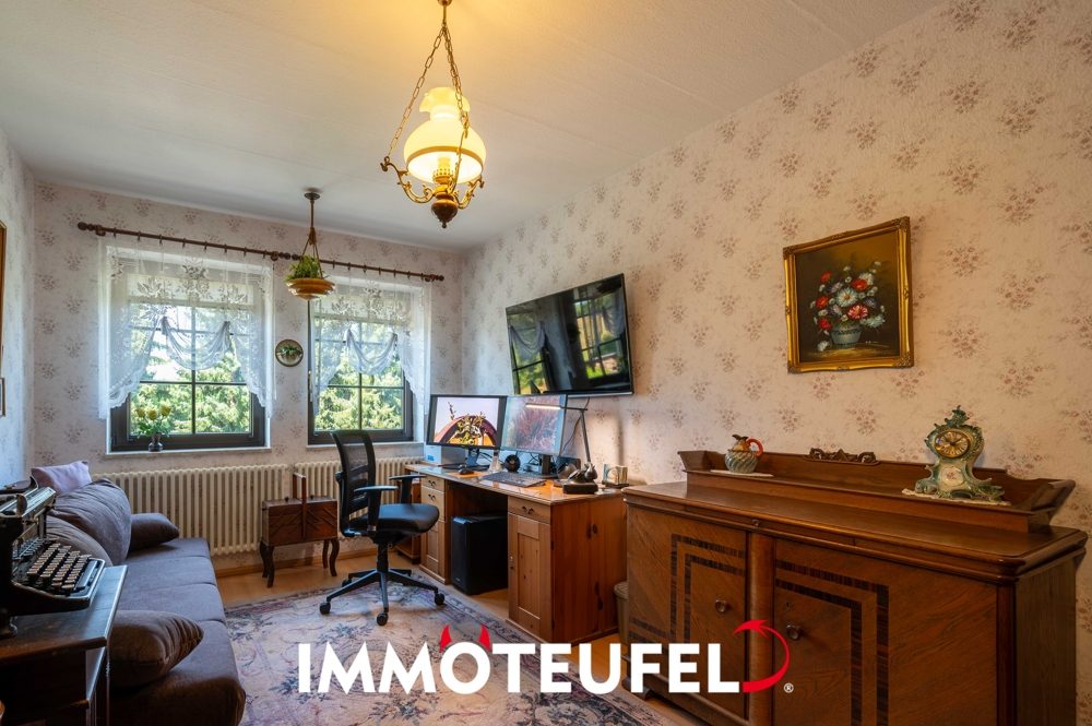 Wohntraum in Adelsberg | Einliegerwohnung, Dachterrasse, Kamin, Garage & sonniger Garten – Bild 16
