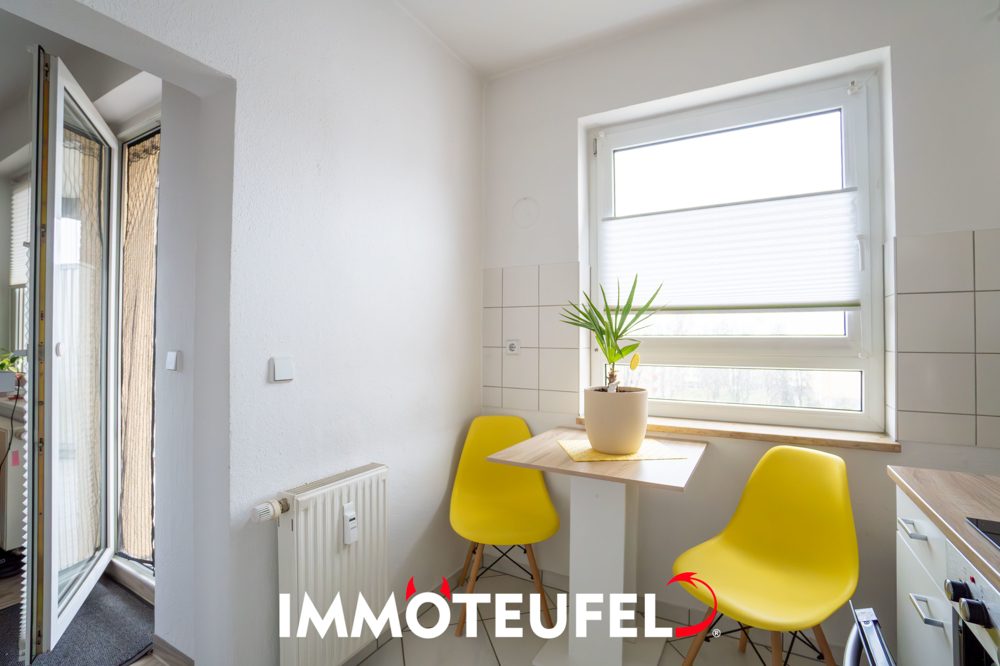 Gemütliche 2-Zimmer-Wohnung mit großen Balkon und Einbauküche – Bild 7