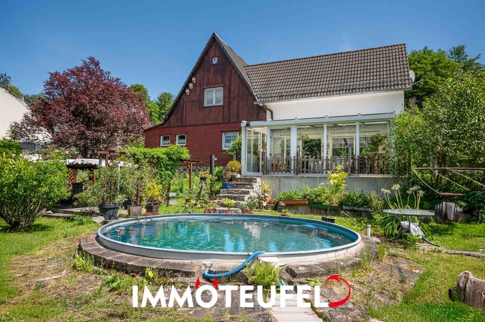 Ein Zuhause zum Großwerden – modernes Familienhaus mit traumhaftem Gartenparadies in Erdmannsdorf – Bild 2