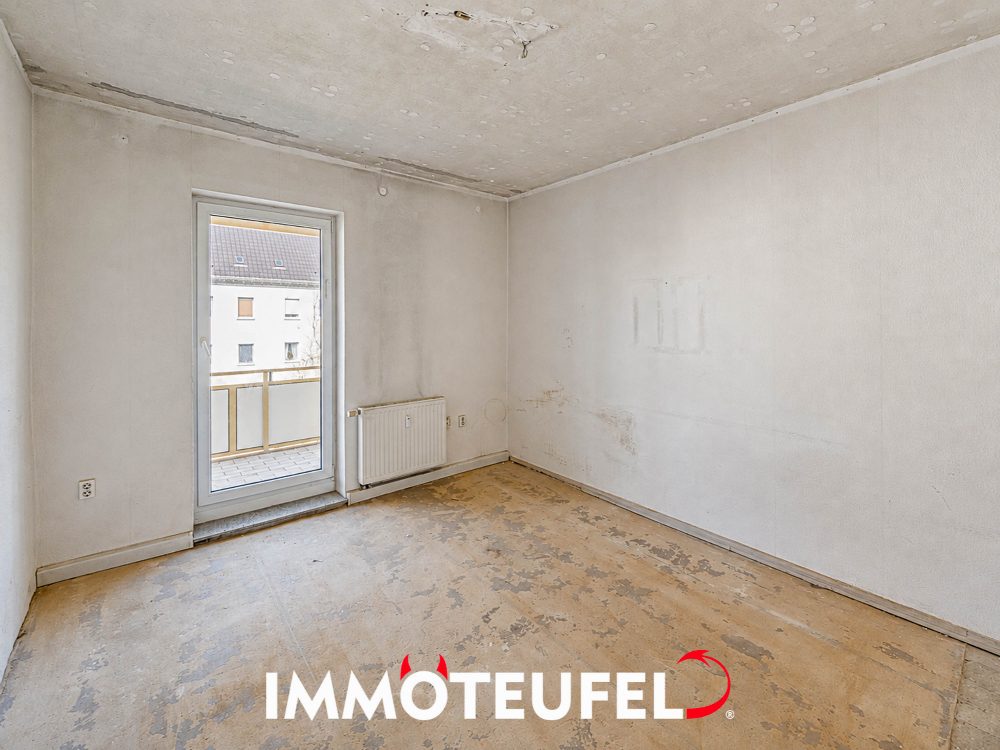 Sanieren, vermieten, profitieren – 2-Raum-Wohnung mit Balkon nahe Chemnitzer Küchwald – Bild 9
