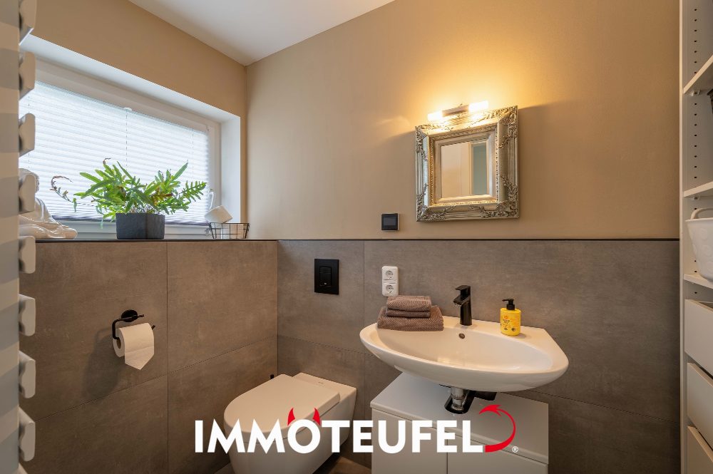 Familienglück in Zwickau – modernisiertes Reihenendhaus mit Garten, Garage und moderner Ausstattung! – Bild 12