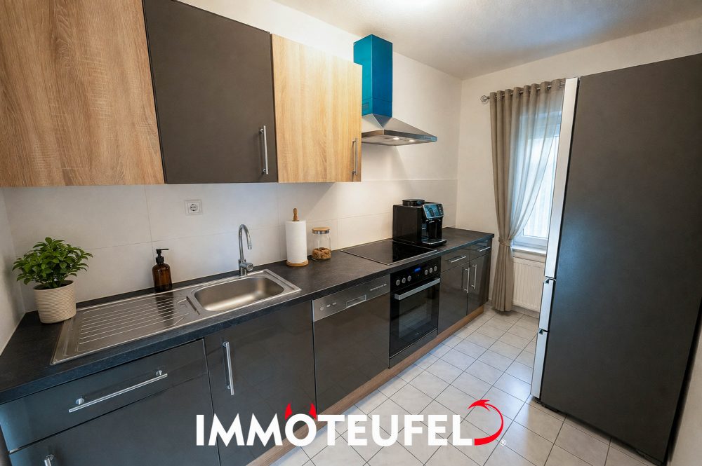 Sanierte 3-Raum-Wohnung mit großem Balkon & Garage in Chemnitz-Adelsberg | Bad mit Dusche & Wanne – Bild 8