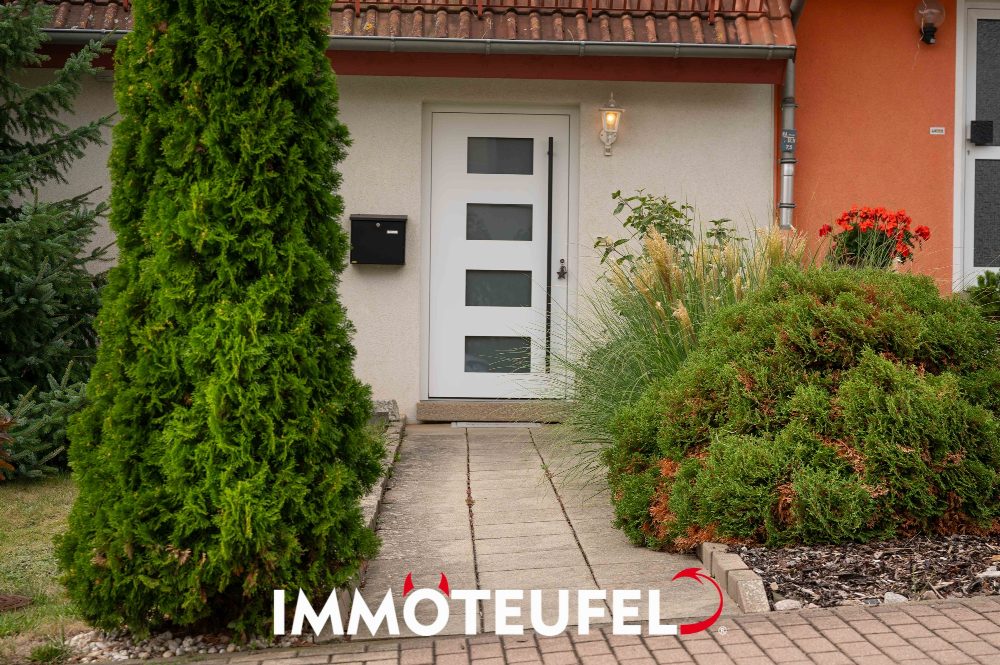 Familienglück in Zwickau – modernisiertes Reihenendhaus mit Garten, Garage und moderner Ausstattung! – Bild 2