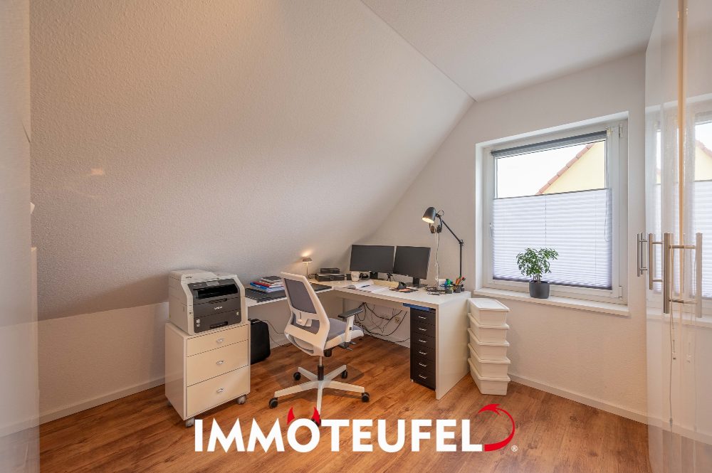 Familienglück in Zwickau – modernisiertes Reihenendhaus mit Garten, Garage und moderner Ausstattung! – Bild 16