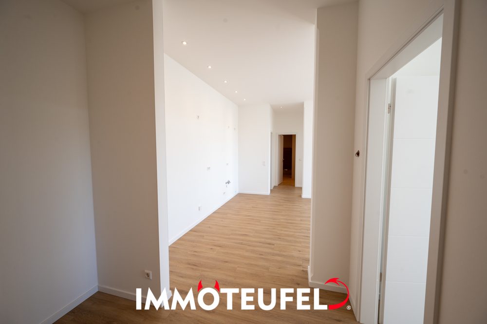 Moderne 3-Zimmer-Wohnung mit Aufzug und hochwertiger Ausstattung inkl. Einbauküche in Oberlungwitz – Bild 10